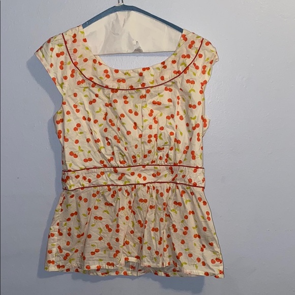 Rachel Top In Cherry - Picture 2 of 6